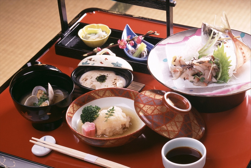 和食をお探しなら京都にある杦 SENをご利用ください